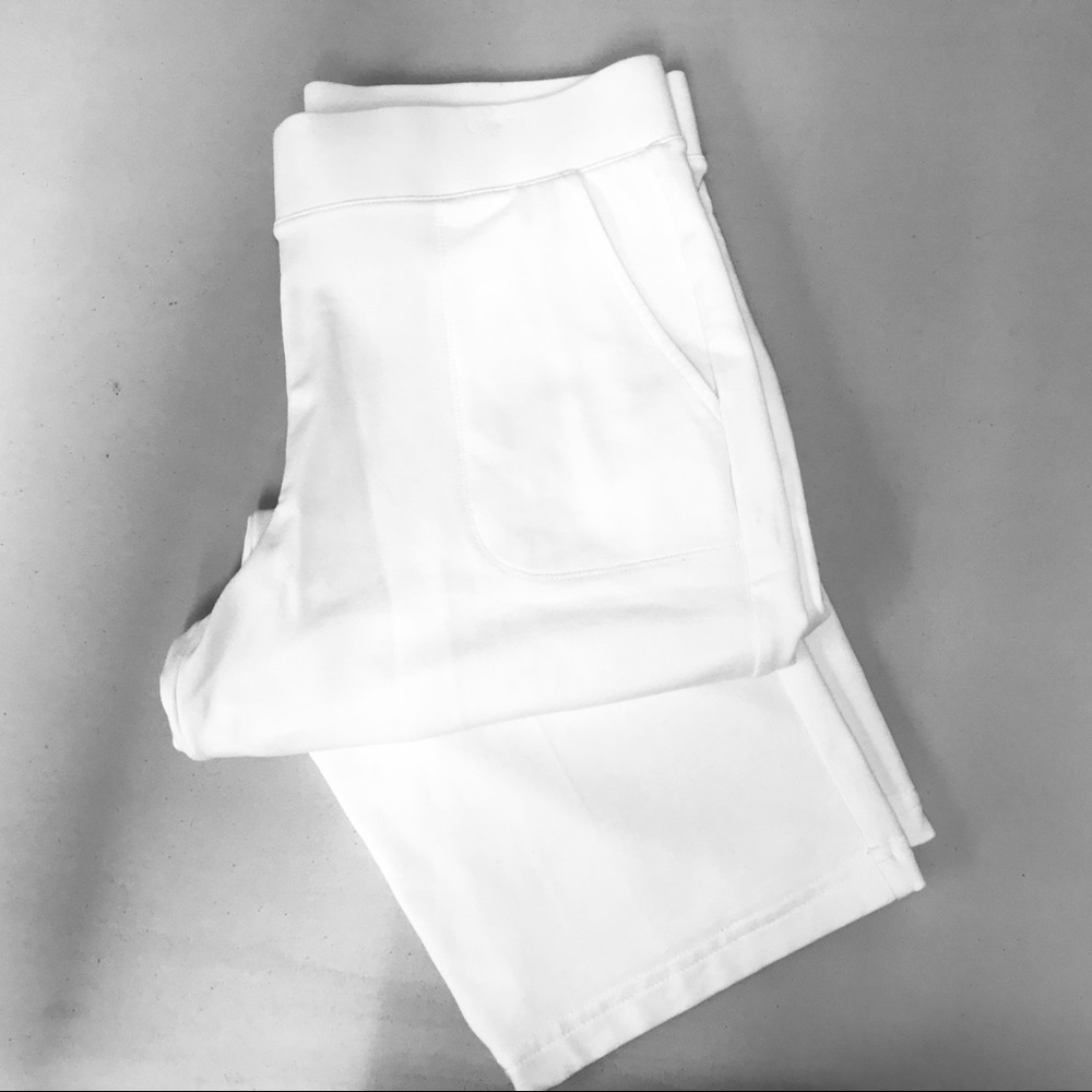 Talbots sz L Stark White Lounge Capri Pants